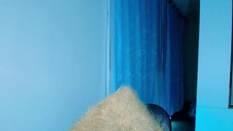 Snapshot of neytiri_san chatting on 04-22-26, 07:00 Valery Gonzales online show from 04-22-26, 07:00