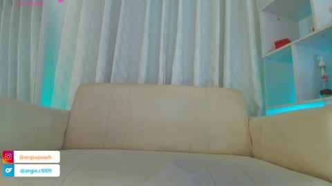  Angie   Instagram  angie julianac add me online show from 04-13-26, 05:46