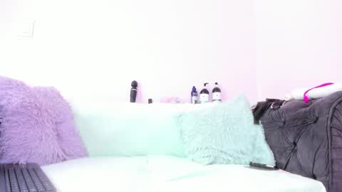 nezzukoo online show from 05-13-26, 07:22