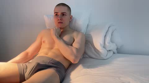 Adrian Von Ziegler online show from 02-06-26, 01:54