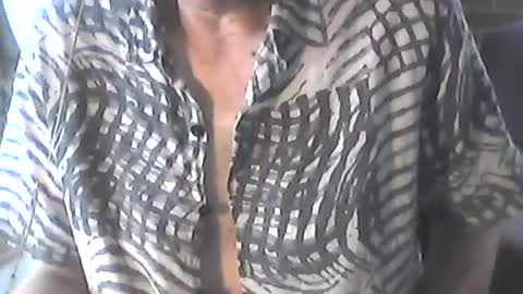 Snapshot of nfgwholoves2cum chatting on 06-11-26, 09:57 NFG Nice Friendly Guy Dick online show from 06-11-26, 09:57