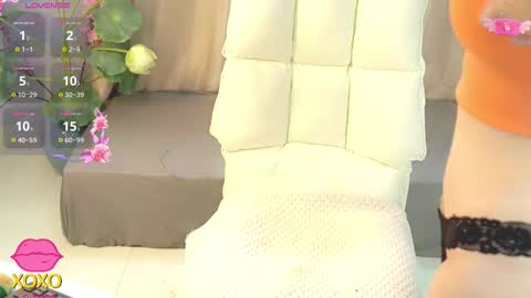 nhatlinhnguyen online show from 09-24-25, 03:43