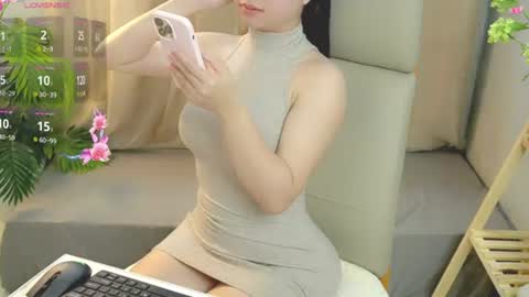 Snapshot of nhatlinhnguyen chatting on 07-25-26, 10:02 nhatlinhnguyen online show from 07-25-26, 10:02
