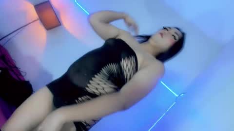 nia_jaxx online show from 02-16-26, 11:39