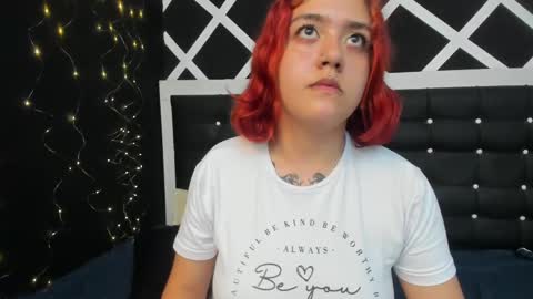 Estefani  online show from 02-13-25, 02:01