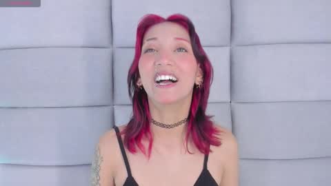 Nia online show from 03-07-26, 12:24