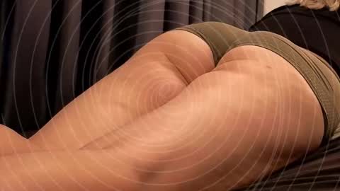 Snapshot of niatonoori chatting on 02-20-26, 11:38 Kim online show from 02-20-26, 11:38