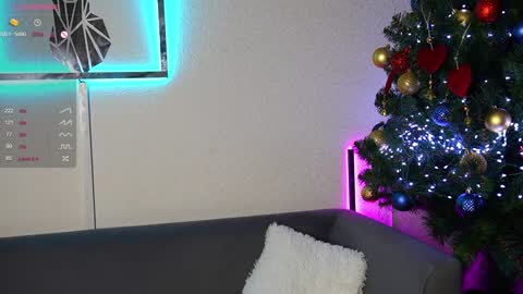 nica_rhodes online show from 12-07-24, 12:19