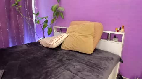 Snapshot of nicablueeyes chatting on 05-29-26, 12:03 Nica online show from 05-29-26, 12:03