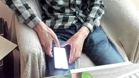 Snapshot of nice_danny_ chatting on 03-04-26, 06:03 DANNY online show from 03-04-26, 06:03