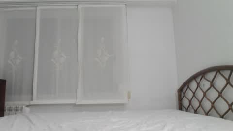 Snapshot of nicebrown chatting on 04-18-26, 11:05 Sfora online show from 04-18-26, 11:05