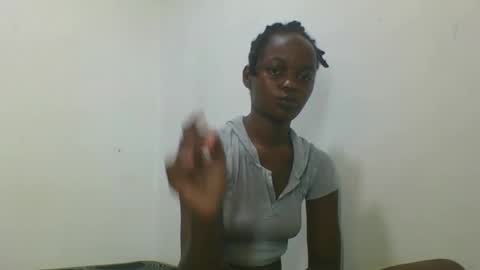 Snapshot of nicefantacy chatting on 04-19-26, 12:33 nicefantacy online show from 04-19-26, 12:33