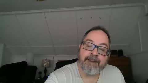 Snapshot of niceguy7208 chatting on 01-20-25, 06:10 niceguy7208 online show from 01-20-25, 06:10