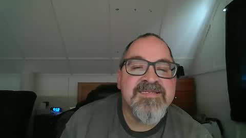 Snapshot of niceguy7208 chatting on 09-19-25, 01:56 niceguy7208 online show from 09-19-25, 01:56