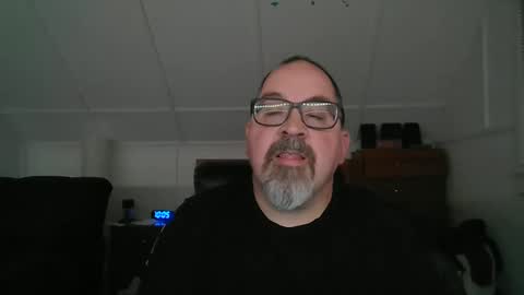 Snapshot of niceguy7208 chatting on 11-04-25, 03:05 niceguy7208 online show from 11-04-25, 03:05