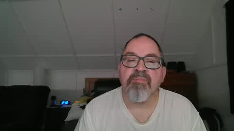 niceguy7208 online show from 11-24-25, 05:40