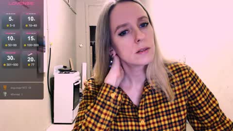 Kathrine online show from 04-11-26, 09:08