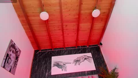 Nicolle  online show from 02-10-25, 12:08