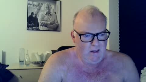 Snapshot of nicexxdane chatting on 01-12-25, 04:42 nicexxdane online show from 01-12-25, 04:42