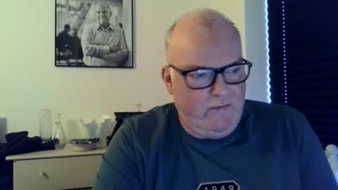 Snapshot of nicexxdane chatting on 02-14-25, 09:34 nicexxdane online show from 02-14-25, 09:34