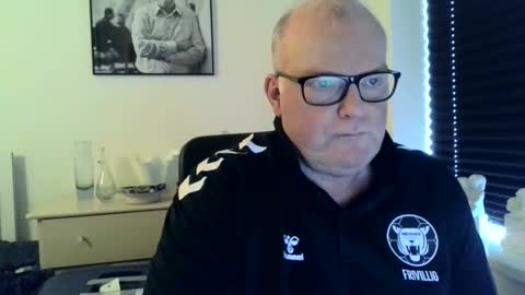 Snapshot of nicexxdane chatting on 03-02-25, 11:18 nicexxdane online show from 03-02-25, 11:18