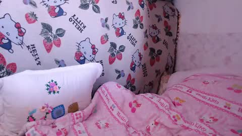 Snapshot of nicharee chatting on 12-17-24, 05:40 nicharee online show from 12-17-24, 05:40