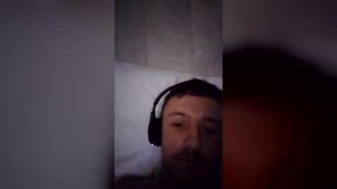 Snapshot of nicholastippin8 chatting on 07-20-26, 05:37 nicholastippin8 online show from 07-20-26, 05:37