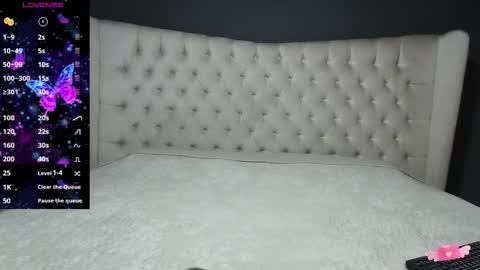 Nichole online show from 09-15-25, 10:48