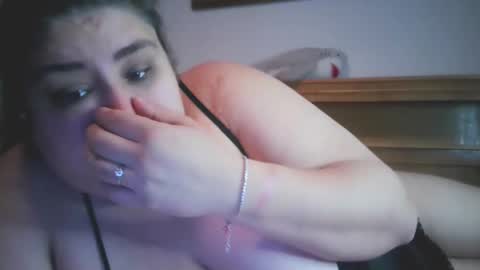 Nicholle online show from 01-16-25, 01:16