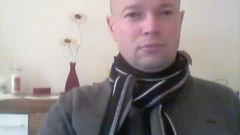 Snapshot of nick1990b chatting on 12-08-24, 11:57 nick1990b online show from 12-08-24, 11:57