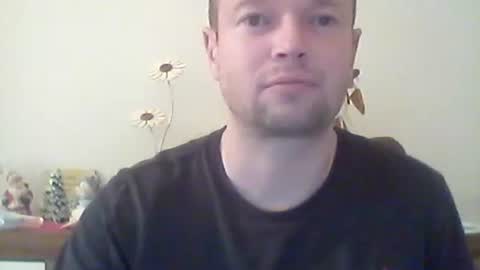 Snapshot of nick1990b chatting on 12-26-24, 06:12 nick1990b online show from 12-26-24, 06:12
