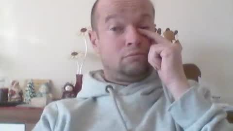 Snapshot of nick1990b chatting on 01-19-25, 12:17 nick1990b online show from 01-19-25, 12:17