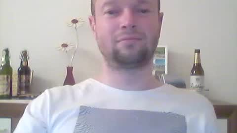 Snapshot of nick1990b chatting on 03-01-25, 09:15 nick1990b online show from 03-01-25, 09:15