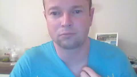 Snapshot of nick1990b chatting on 10-14-25, 05:47 nick1990b online show from 10-14-25, 05:47