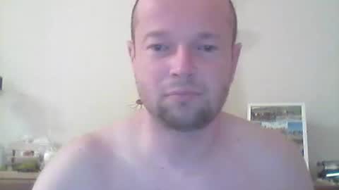 Snapshot of nick1990b chatting on 11-10-25, 06:40 nick1990b online show from 11-10-25, 06:40