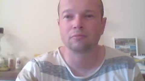nick1990b online show from 06-16-26, 04:42
