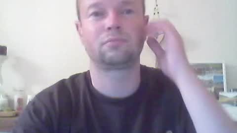 nick1990b online show from 06-18-26, 07:07