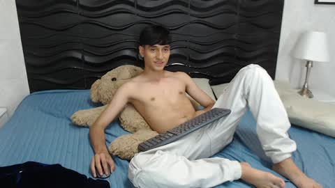 Nick online show from 12-22-24, 01:01