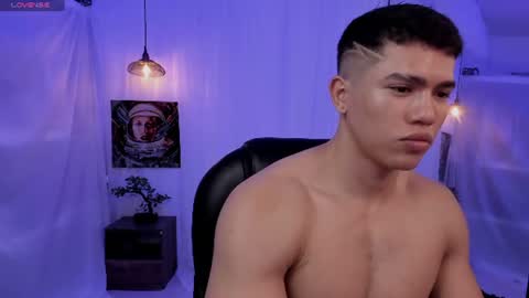 Snapshot of nick_fenix chatting on 07-08-26, 12:20 nick fenix online show from 07-08-26, 12:20