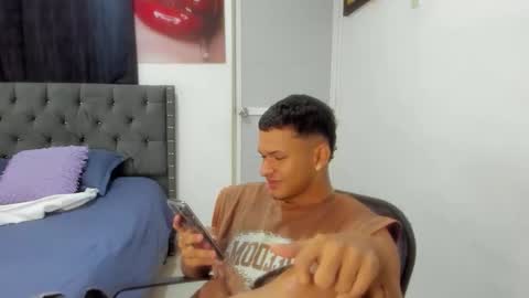 Snapshot of nick_master2 chatting on 05-19-26, 05:03 nick_master2 online show from 05-19-26, 05:03