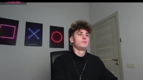 Snapshot of nick_phillip chatting on 10-26-25, 02:45 NICK PHILLIP online show from 10-26-25, 02:45