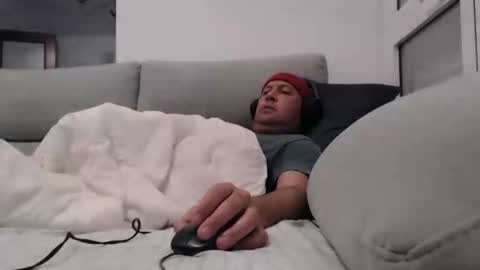 nick_rick01 online show from 04-27-26, 05:11