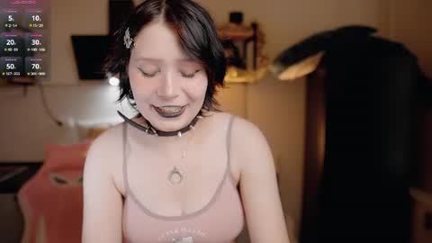 Snapshot of nickari_x chatting on 06-25-26, 05:56 nickari_x online show from 06-25-26, 05:56
