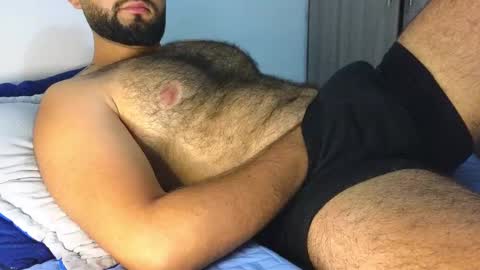 Nicolas              online show from 02-18-25, 02:05