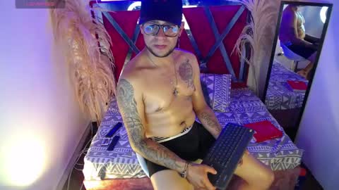 nickk_jonson online show from 05-06-26, 03:17