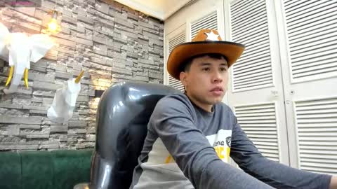 Snapshot of nickk_wolff chatting on 11-27-25, 02:57 Nickk Wolff online show from 11-27-25, 02:57