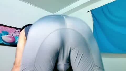 Snapshot of nickk_wolff chatting on 06-27-26, 12:37 Nickk Wolff online show from 06-27-26, 12:37