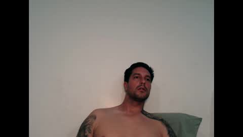Snapshot of nickmaxx541 chatting on 01-10-25, 12:47 Nick maxx online show from 01-10-25, 12:47