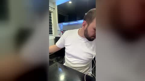 Julian online show from 02-13-26, 12:17