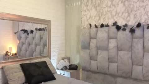 nickollsaenz online show from 07-10-26, 03:55